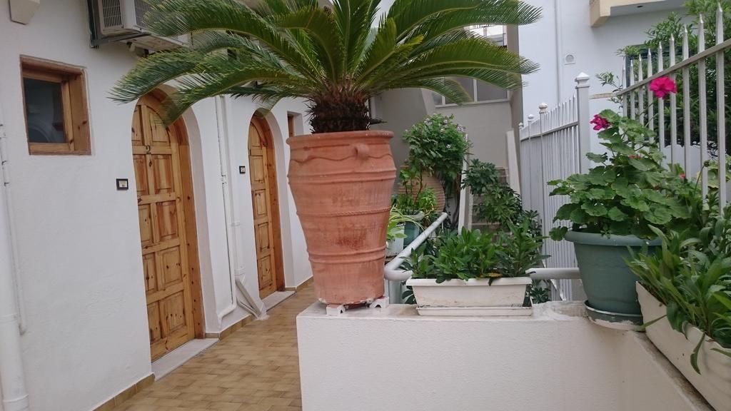 Lovely Holidays Hotel Limenas Chersonisou Exterior foto